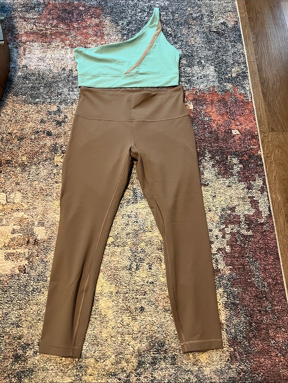 lululemon athletica High-Waist Ribbed Tan Leggings SZ 10/25 inch Kimberly top L
